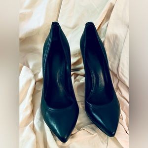 Tory Burch Stilettos/Pumps size 8
